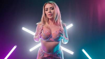 Free Familyguy Porn Videos Round, Fuzzy And Opened Behind